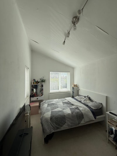 Double room available for rent (fully furnished) Main Photo