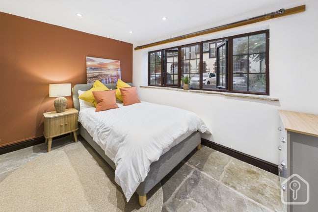 Cosy Rooms  - all bills included Main Photo