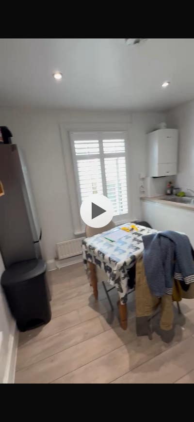 1 Bedroom Flat - spacious and bright, modern. Main Photo