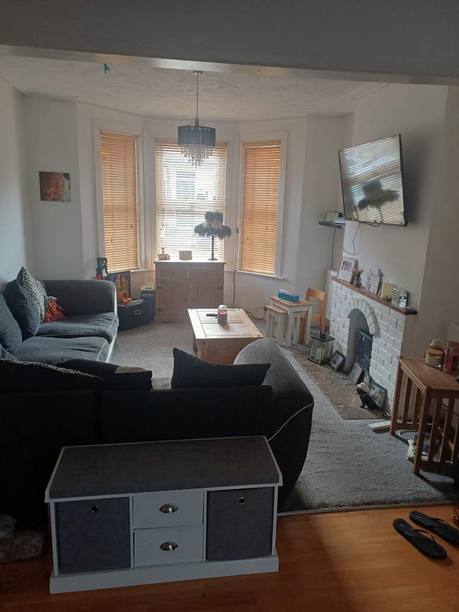 Single room for rent  Main Photo
