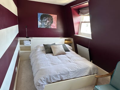 Double Bedroom with Private Bathroom Main Photo