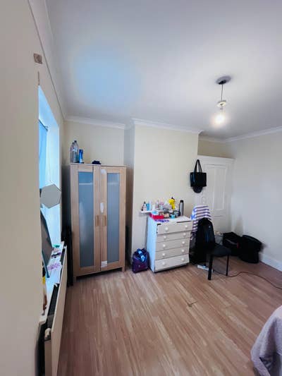 Single room available in LU1   Main Photo
