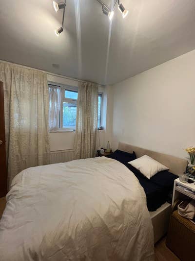 Ensuite Double Room Available – Canning Town (All  Main Photo