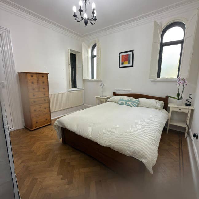 Ensuite Room in a Shared Flat, Bromley Road BR@ Main Photo