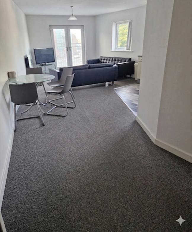 Room in 3 bed modern flat nr Deansgate / Chapel St Main Photo