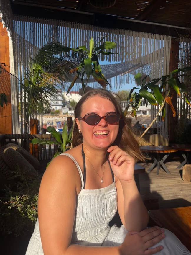 Looking For Flat With other Professionals  Main Photo