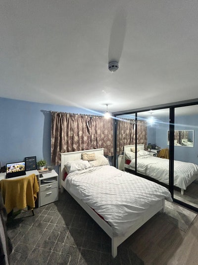 Double room to let  Main Photo