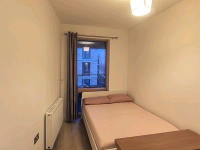 Ensuite Single Room Main Photo