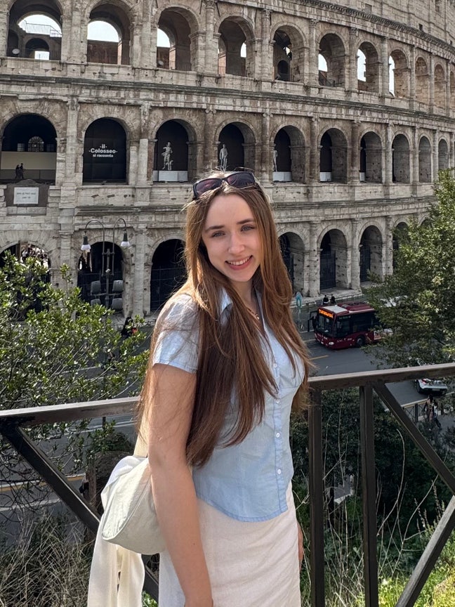 Looking for a Flat/Roommate around Paddington/NW Main Photo