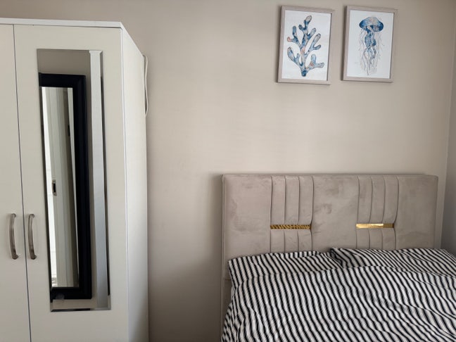 Box room for rent Main Photo