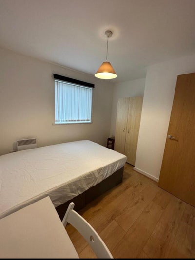 1 bedroom furnished flat Main Photo