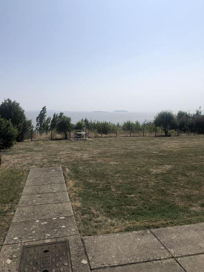 Sea Views from Your Newly Renovated Flat! Main Photo