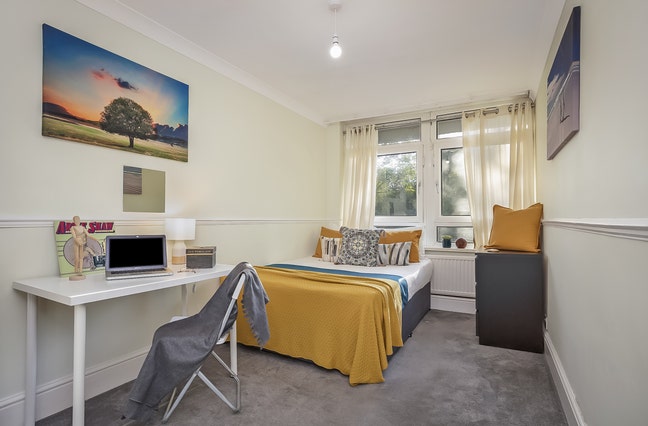 Ultra Stylish Double Room in Classy Flat Main Photo