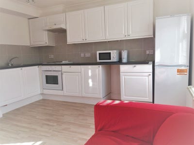 Large 3Bed 2Bath Prince Albert Mews Battersea SW11 Main Photo