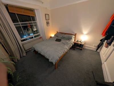 Bright spacious double - bills Inc !  Main Photo