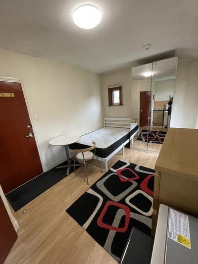 N22-Single Room Ensuite-No Bills-Palmerston Rd   Main Photo