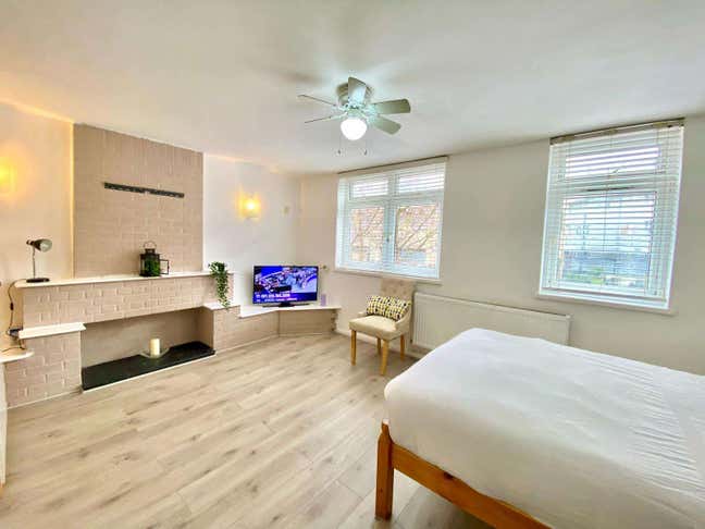  Massive Double Rooms in Isle of Dogs!!! Main Photo