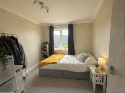 👉 Double Room + Private Extra Room | Spike Island Main Photo
