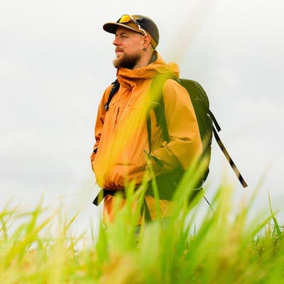 Professional Male seeks a double room Main Photo