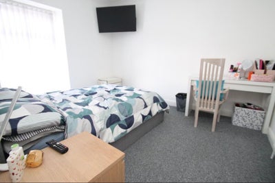 Double Room Central Ebbw Vale Main Photo