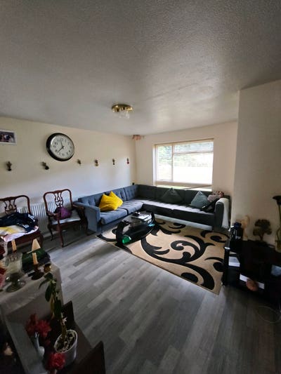 Furnished Room to Share, Bills included. Knaphil Main Photo