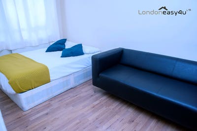 N4 Double Room &pound;750 | Girls Only | 7 May Main Photo