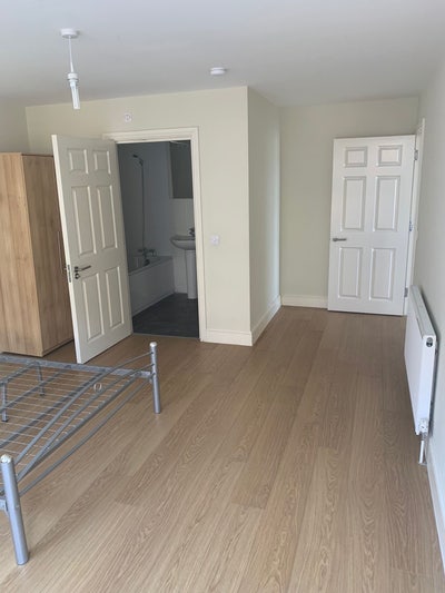 Whole flat Main Photo