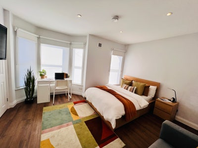 The Room you have been waiting for! - Foxhall Road Main Photo