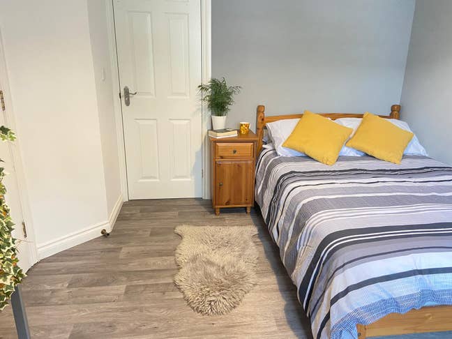 Double En-Suite Double Room – Available Now Main Photo