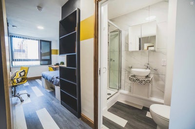 Bronze Studio – Windsor Court Birmingham | Main Photo