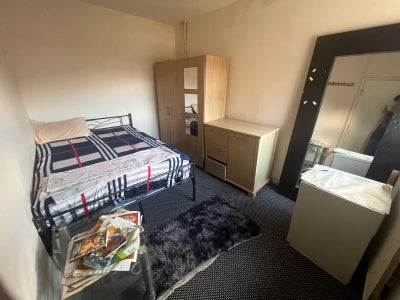 Family house Main Photo