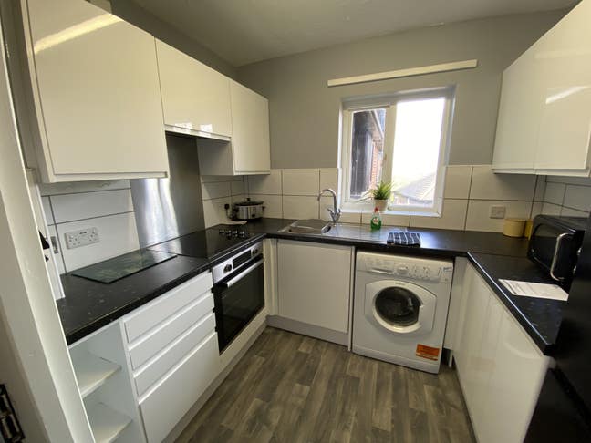 Room in shared flat Main Photo