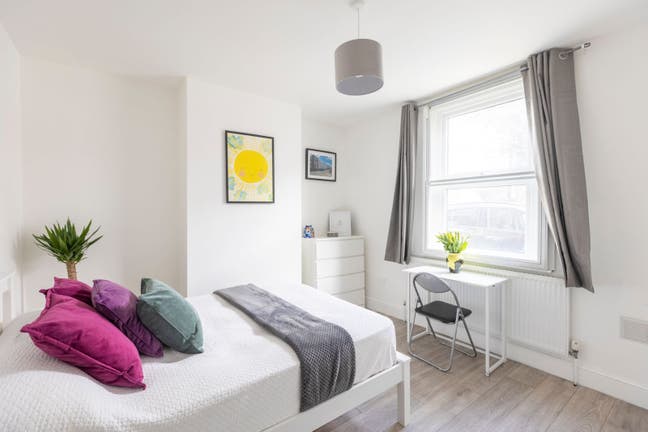 Ensuite Room in Hounslow Main Photo