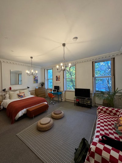 Huge double room in the heart of angel Main Photo