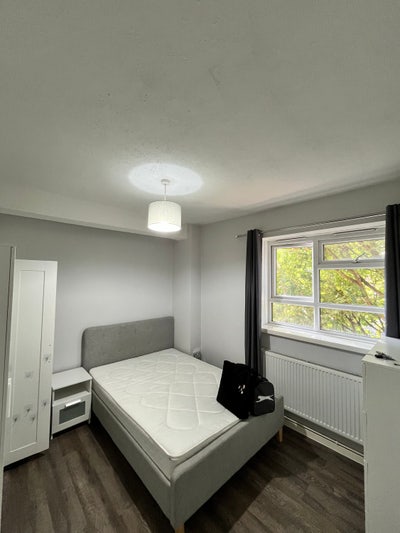 Double bed room in Hoxton ✨💕 Main Photo