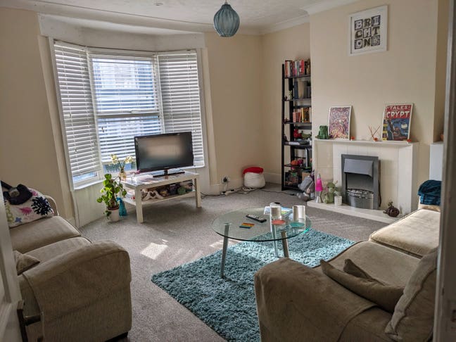 Large double room - Hanover Main Photo