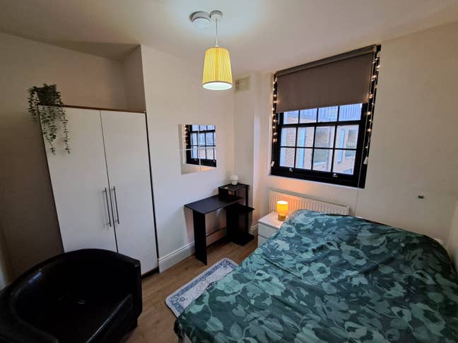 🏠 E14 Double Room in All Saints Main Photo
