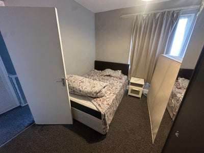 3 Bedroom House off Ilford Lane IG1 Ilford Main Photo