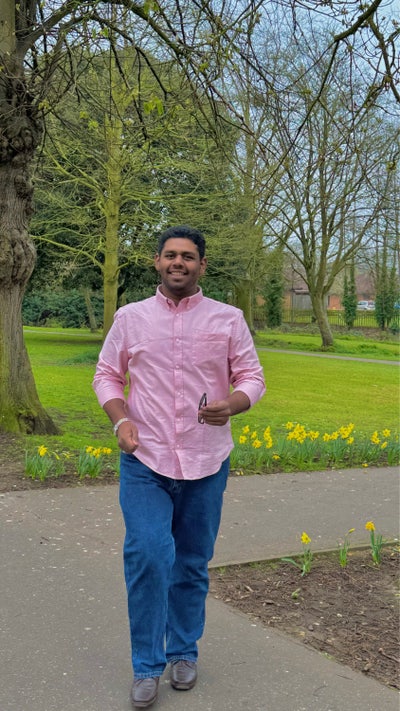 Professional Male seeks a single or double room Main Photo