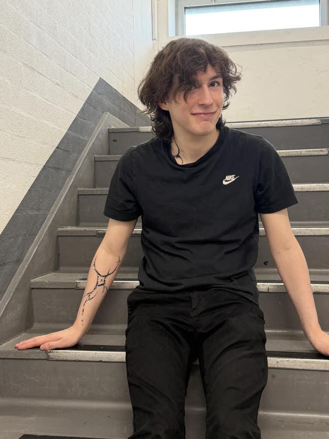 Looking for a house/flat share:) Main Photo