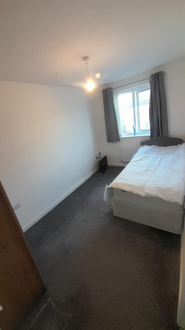 Room to rent Main Photo