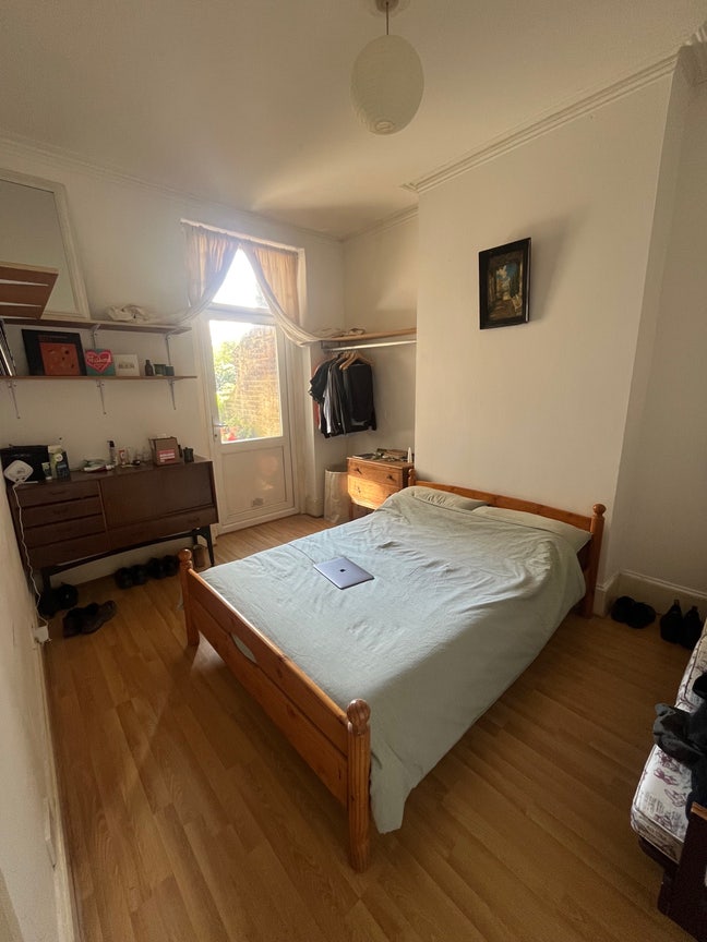 Lower Clapton sublet Main Photo