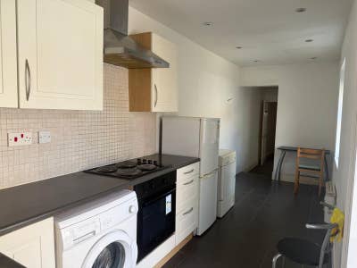 Cosy Studio in Easton, Bristol Main Photo