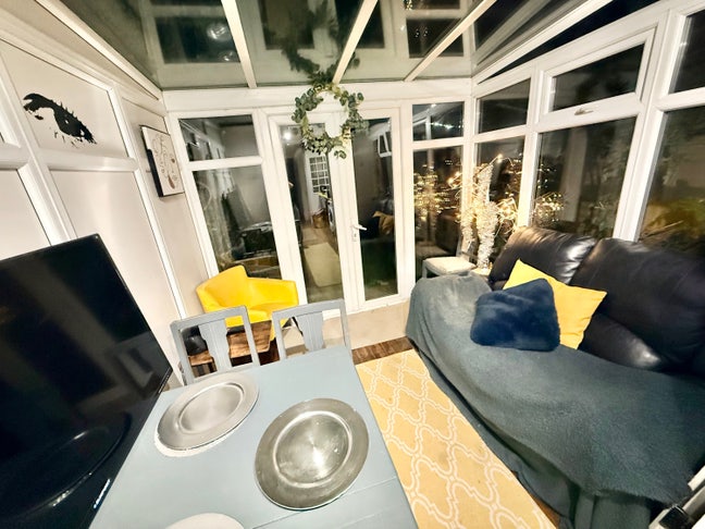 Superior Rooms| Pets Yes | Maidstone|Zero Deposit Main Photo