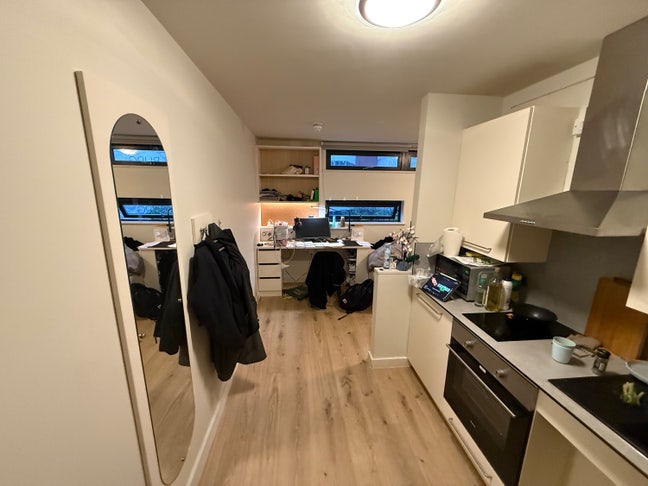 Iq Bristol Stuido/Available Now/City Centre/&pound;240 Main Photo