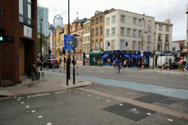 Studio in Highly Sought After Zone 1 Loc Main Photo