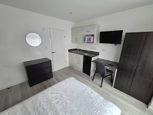 Best Ensuite in Ipswich  Main Photo