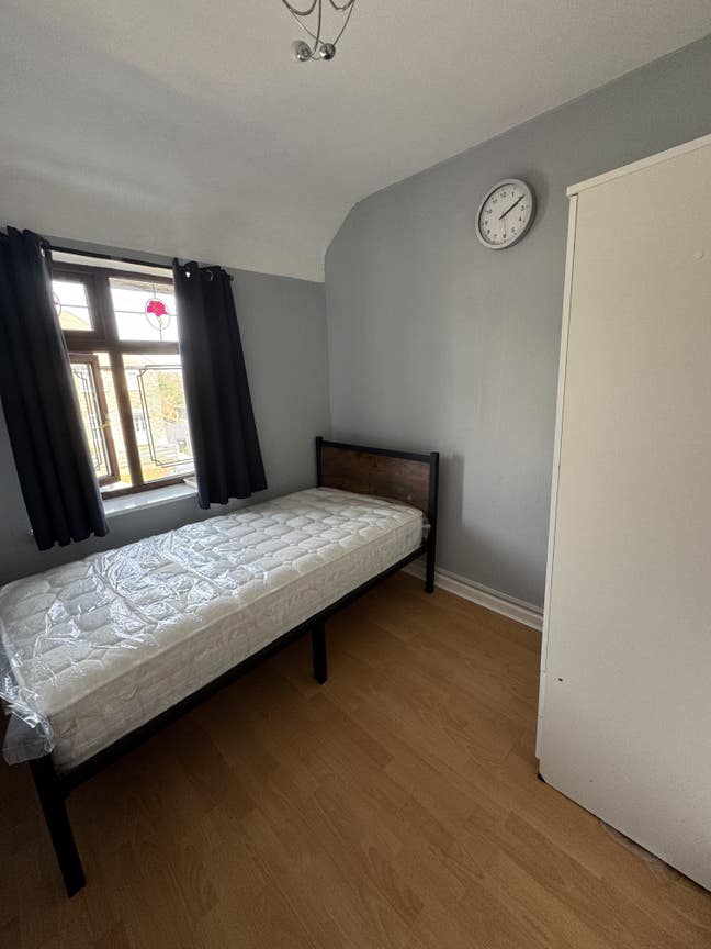 Single room - Mottingham  Main Photo
