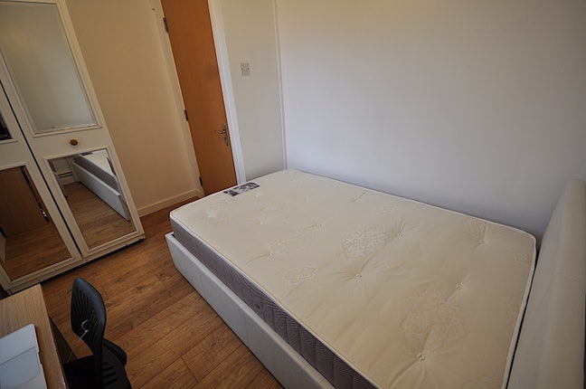 Three rooms in Queensway & Bayswater from &pound;219pw Main Photo