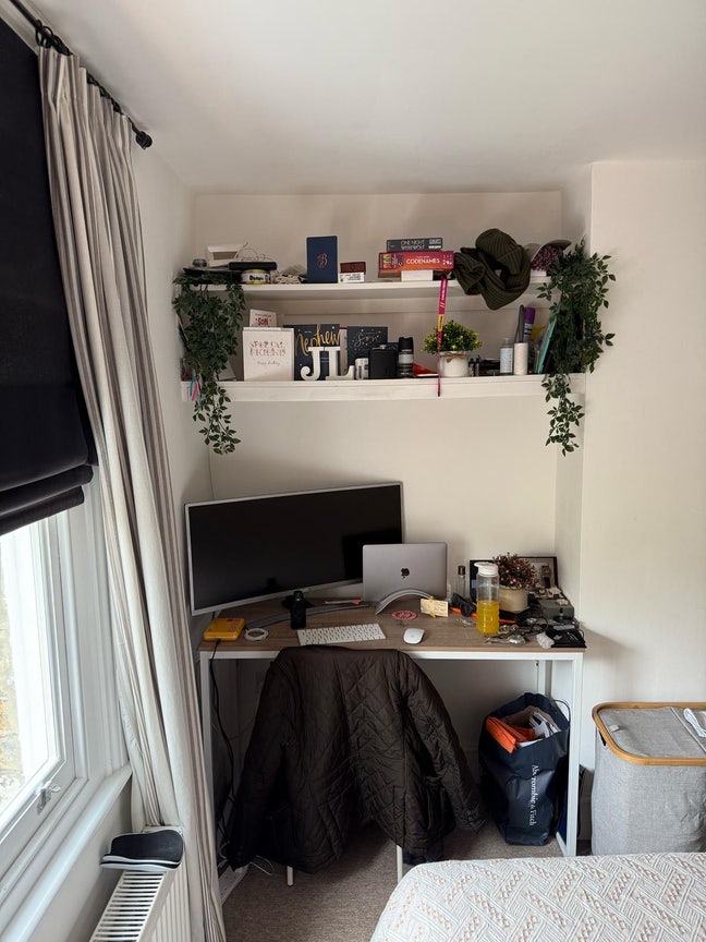 En Suite Room available in Shepards Bush Main Photo